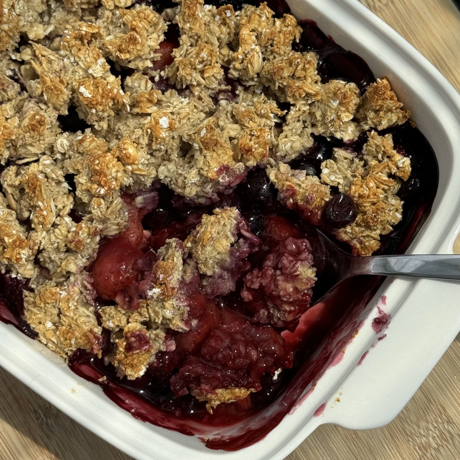 Protein Berry Crumble