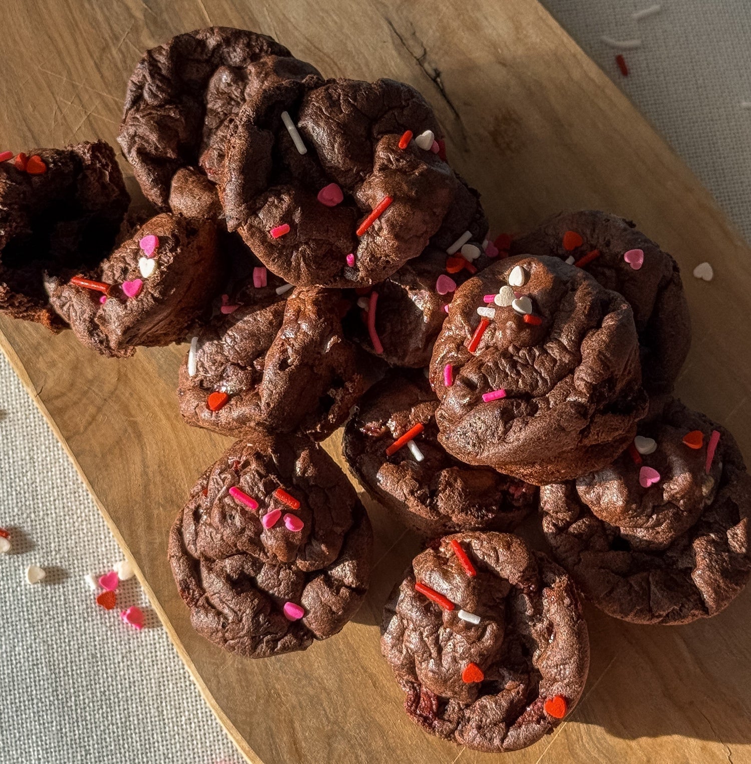 35 CALORIE PROTEIN BROWNIE BITES